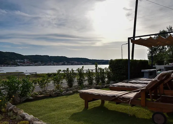 Apartment Soline Rab